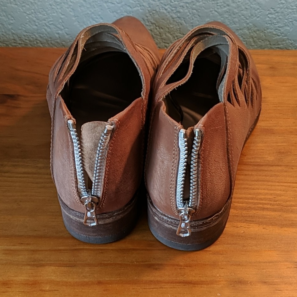 Free people tan booties, never worn - Picture 3 of 6